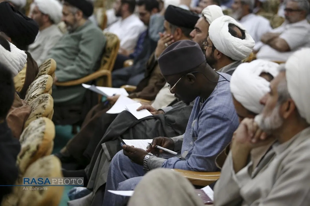 مراسم رونمایی از نرم&zwnj;افزار جامع الاحادیث نسخه ۴
