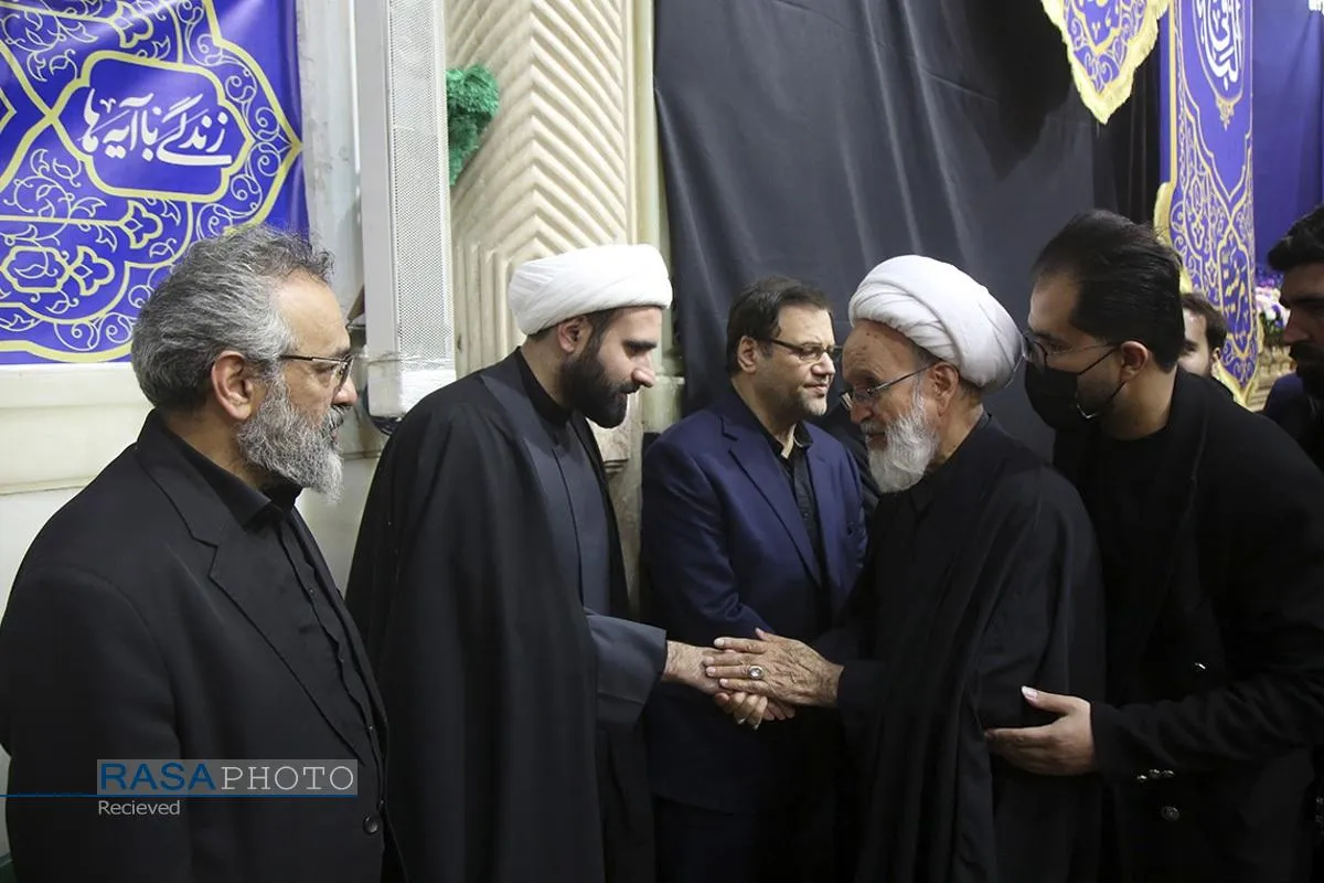 بزرگداشت شهید لاریجانی و وداع با پیکر مطهر شهید کیارش در حرم بانوی کرامت