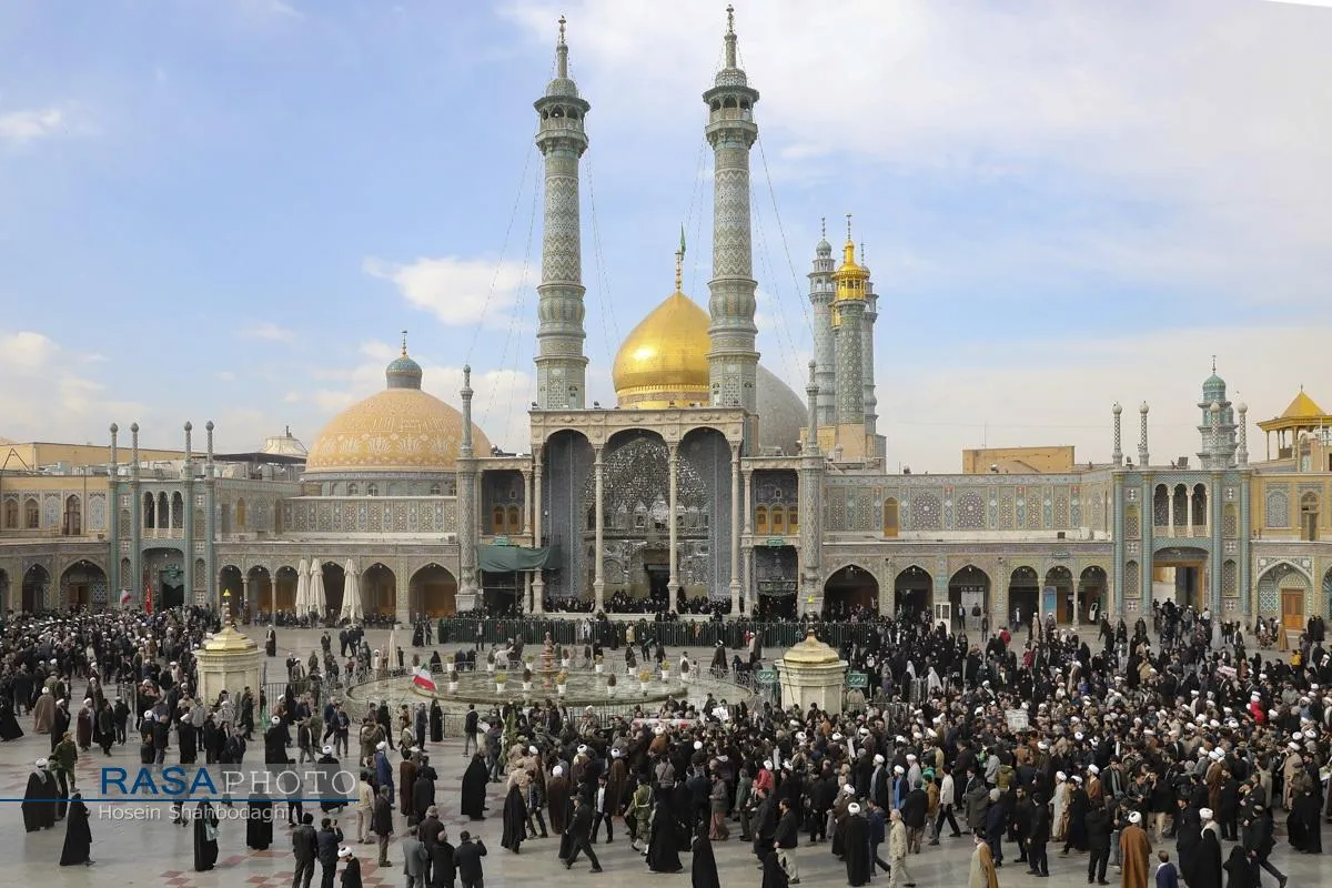 تشییع پیکر دو شهید مدافع امنیت فراجا در قم
