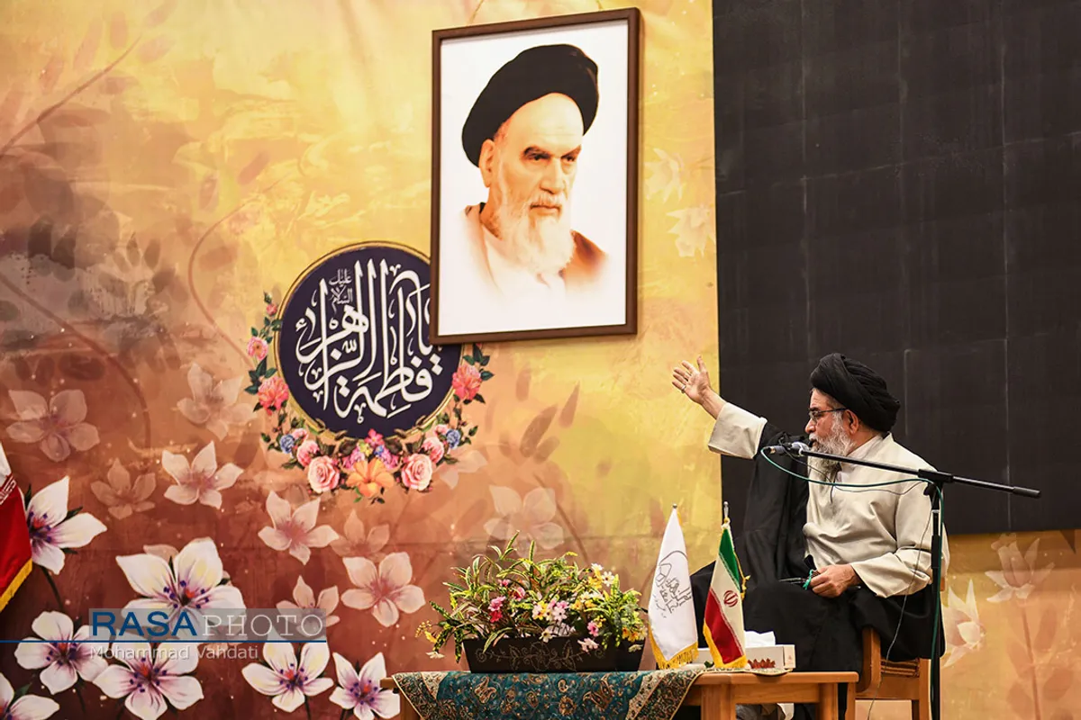 مراسم تکریم مدیر جامعة الزهرا