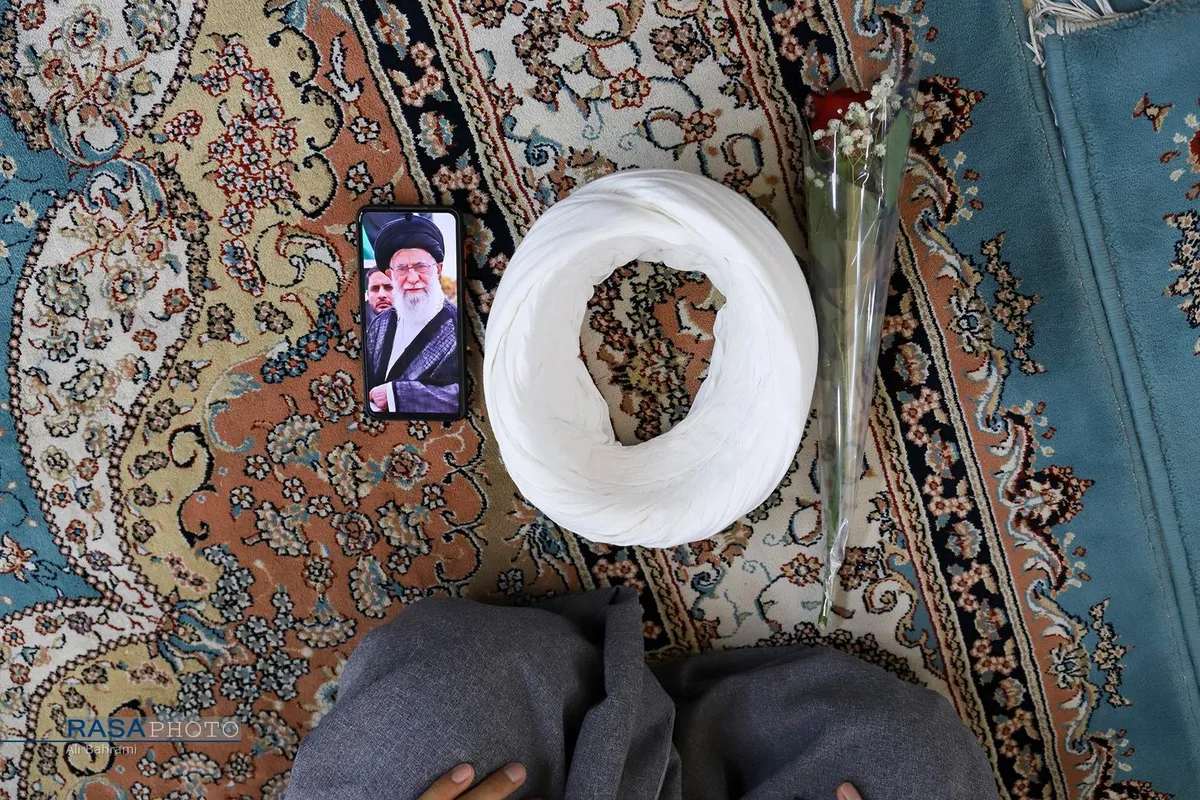 عمامه&zwnj;گذاری تعدادی از طلاب حوزه&zwnj;های علمیه در روز میلاد حضرت امام حسن عسکری (علیه&zwnj;السلام) توسط آیت الله شب&zwnj;زنده&zwnj;دار