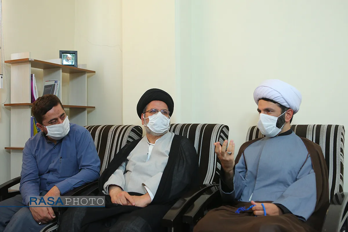 بازدید معاونت اوقاف و منابع پایدار حوزه&zwnj;های علمیه از خبرگزاری رسا