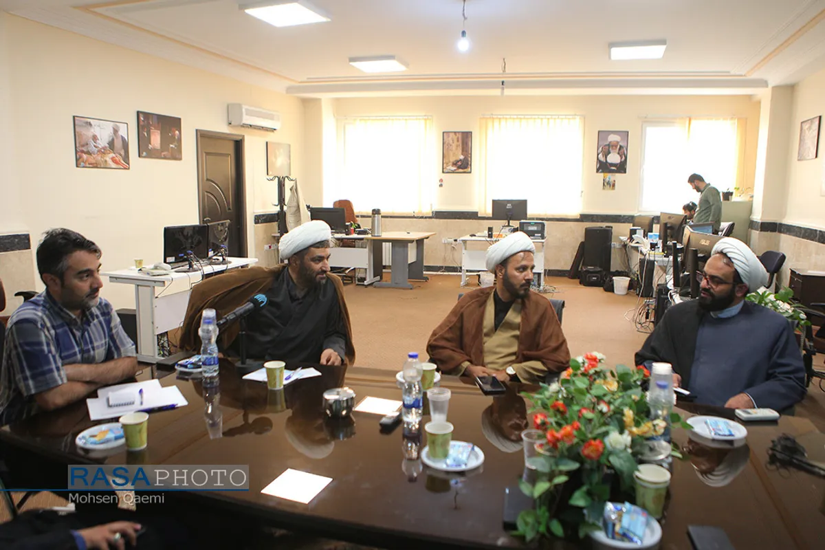 حضور مدیرکل هنر و تبلیغ نوین و رئیس مرکز تبلیغ اینترنتی حوزه&zwnj;های علمیه در خبرگزاری رسا