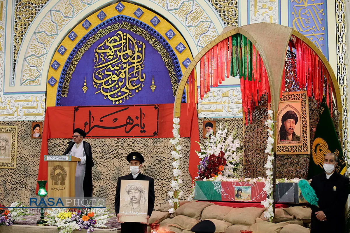 وداع با پیکر شهید نسیم افغانی در حرم مطهر رضوی&lrm;