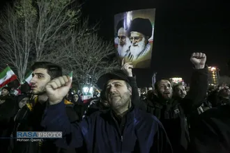 خروش انتقامی مردم قم در شب عزاداری شهادت امام خامنه&zwnj;ای (قدس&zwnj;سره)