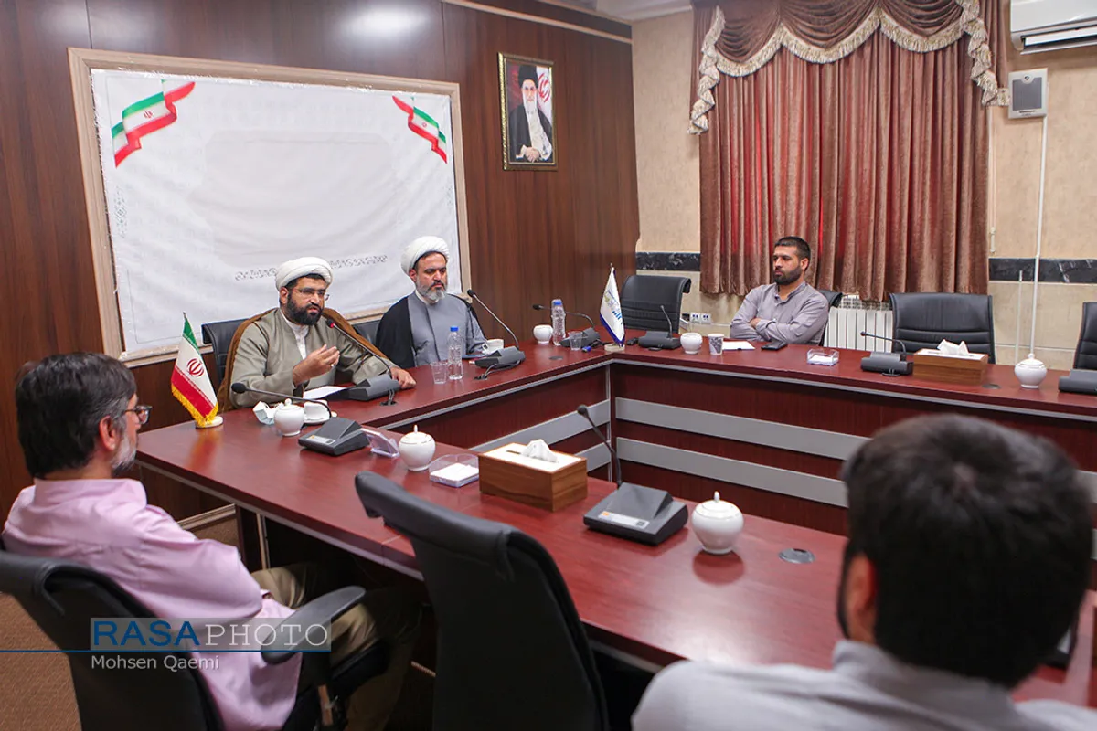نشست تخصصی خطر&zwnj;های تحریف مکتب امام خمینی (ره)