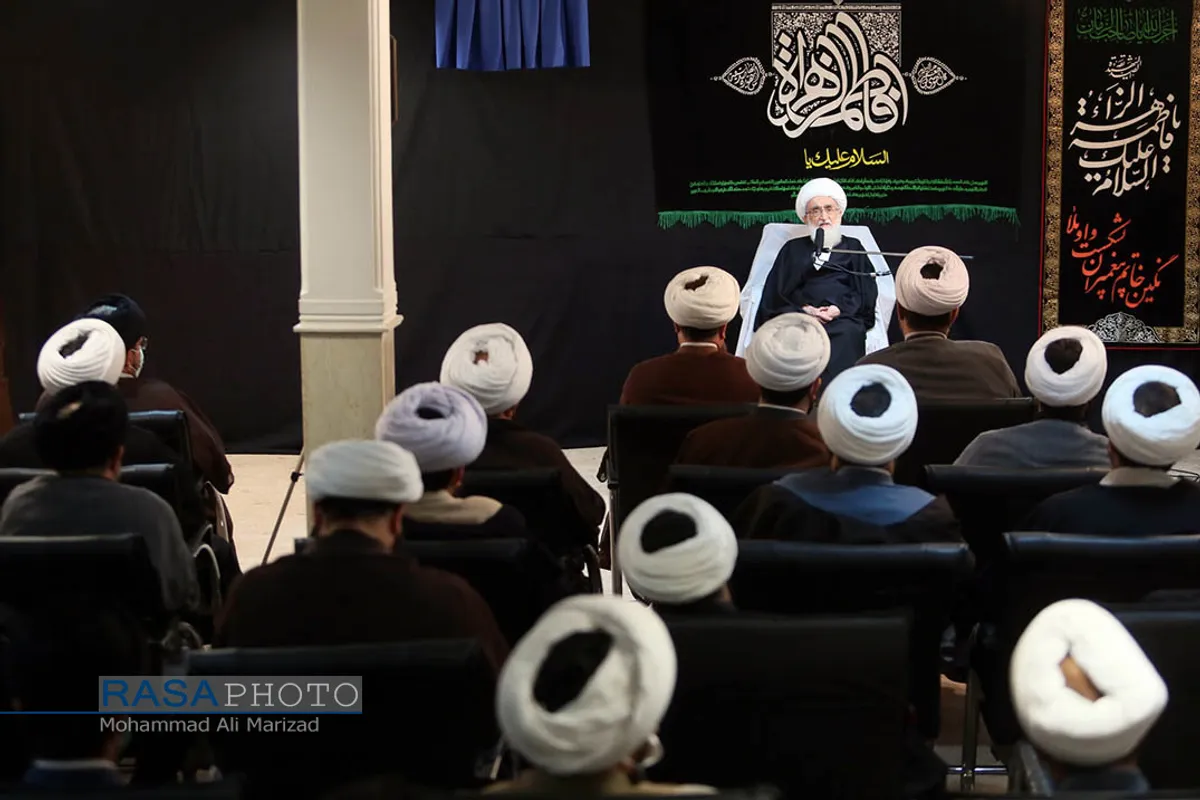 دیدار معاون سازمان اوقاف با حضرات آیات نوری همدانی و علوی گرگانی
