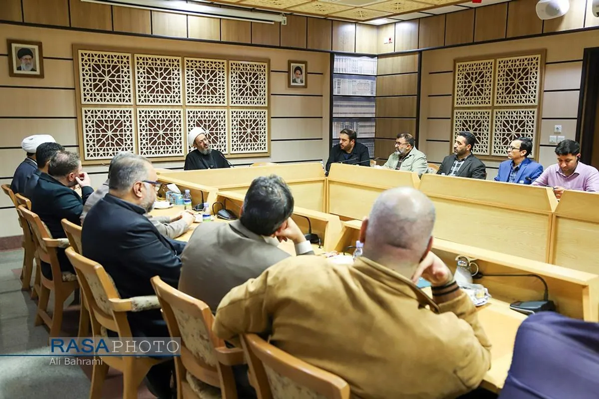 حضور اهالی رسانه استان در دفتر حزب&zwnj;الله لبنان در قم