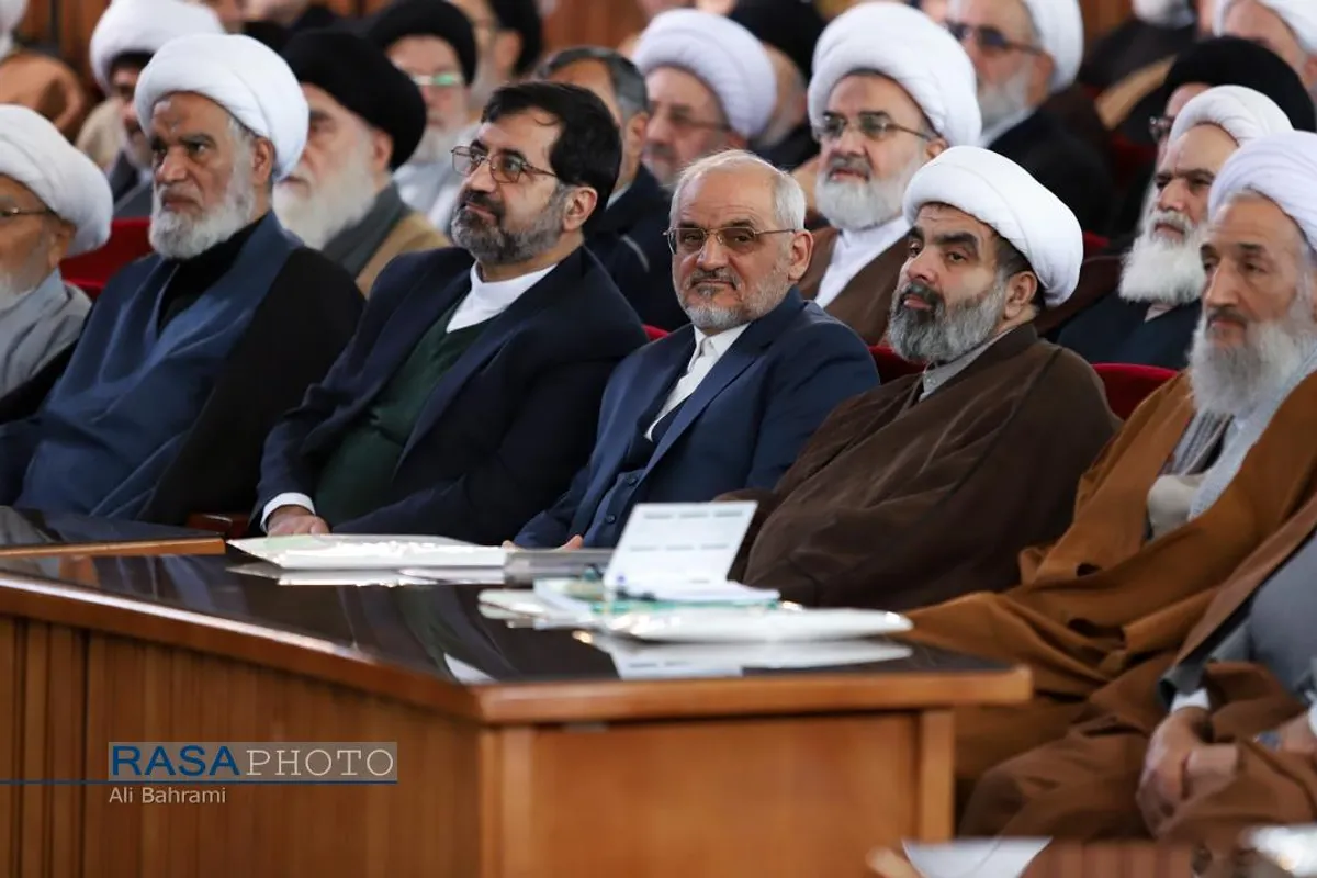 رونمایی از تفسیر تسنیم آیت&zwnj;الله جوادی آملی