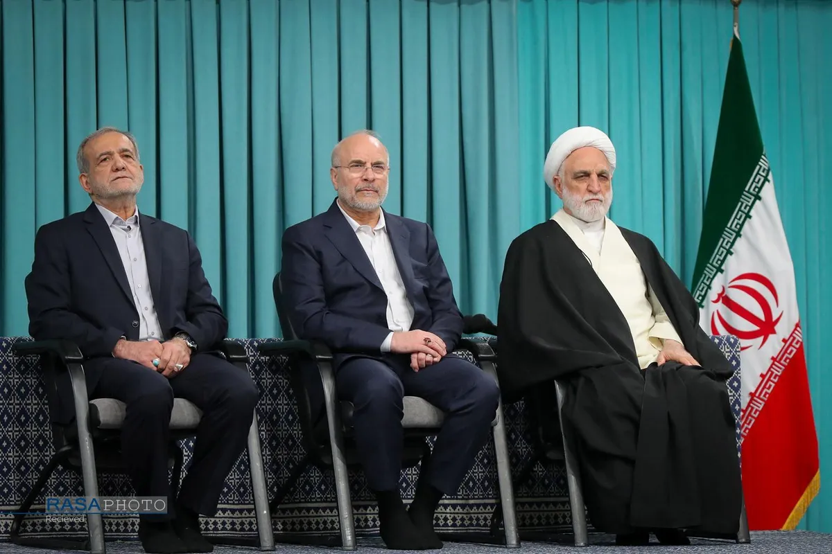 دیدار مسئولان نظام و سفرای کشورهای اسلامی با رهبر معظم انقلاب