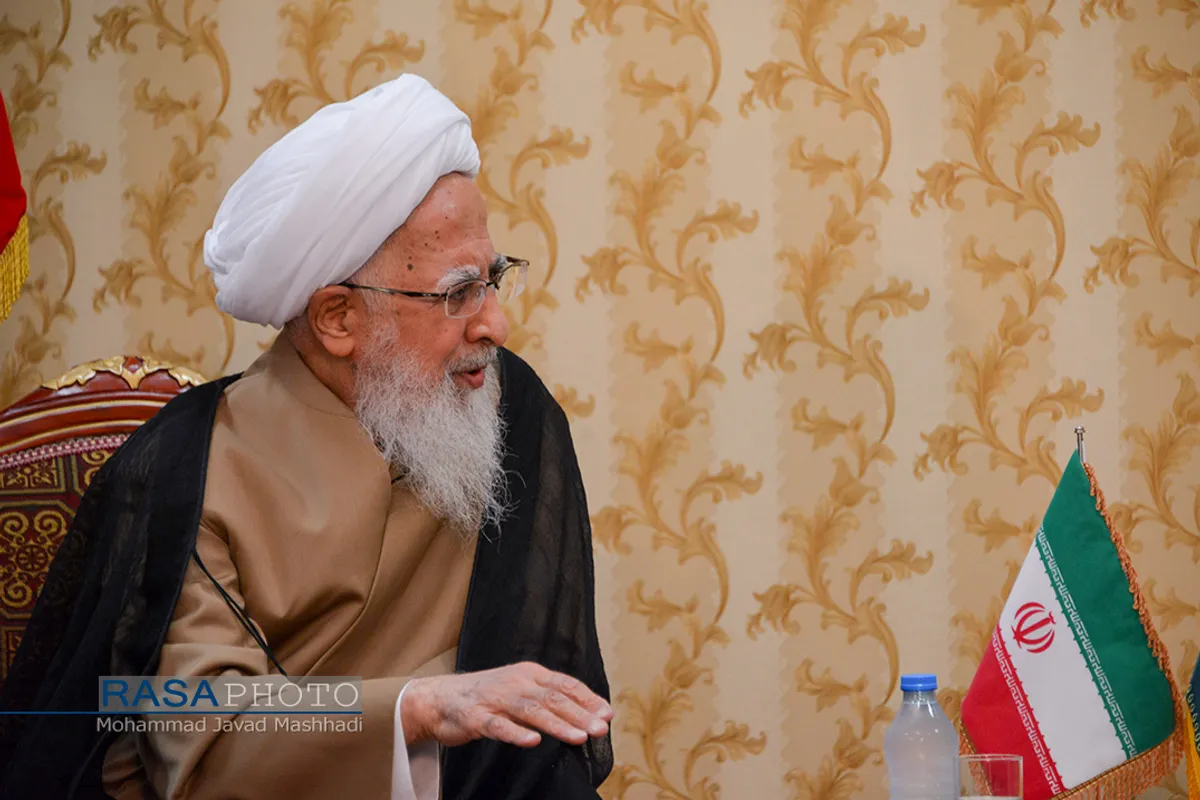 دیدار مدیر حوزه علمیه خراسان با آیت الله جوادی آملی&lrm;