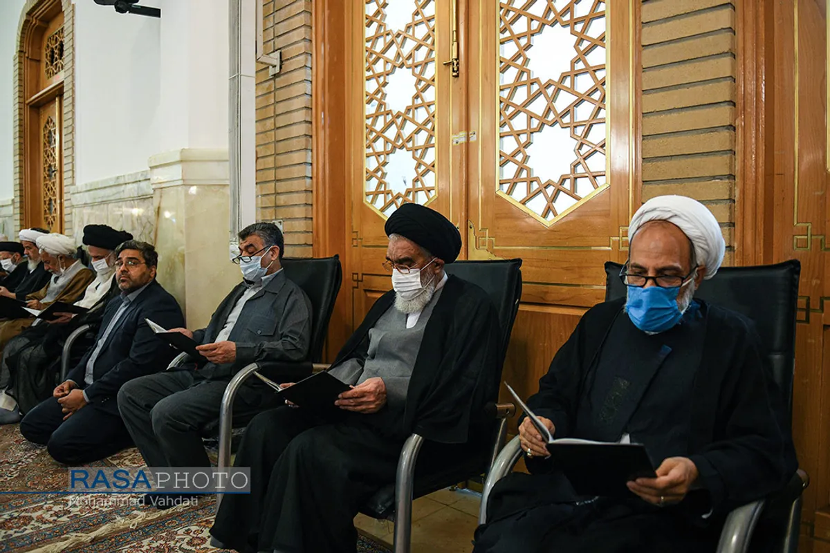 مراسم چهلمین روز ارتحال آیت الله علوی گرگانی