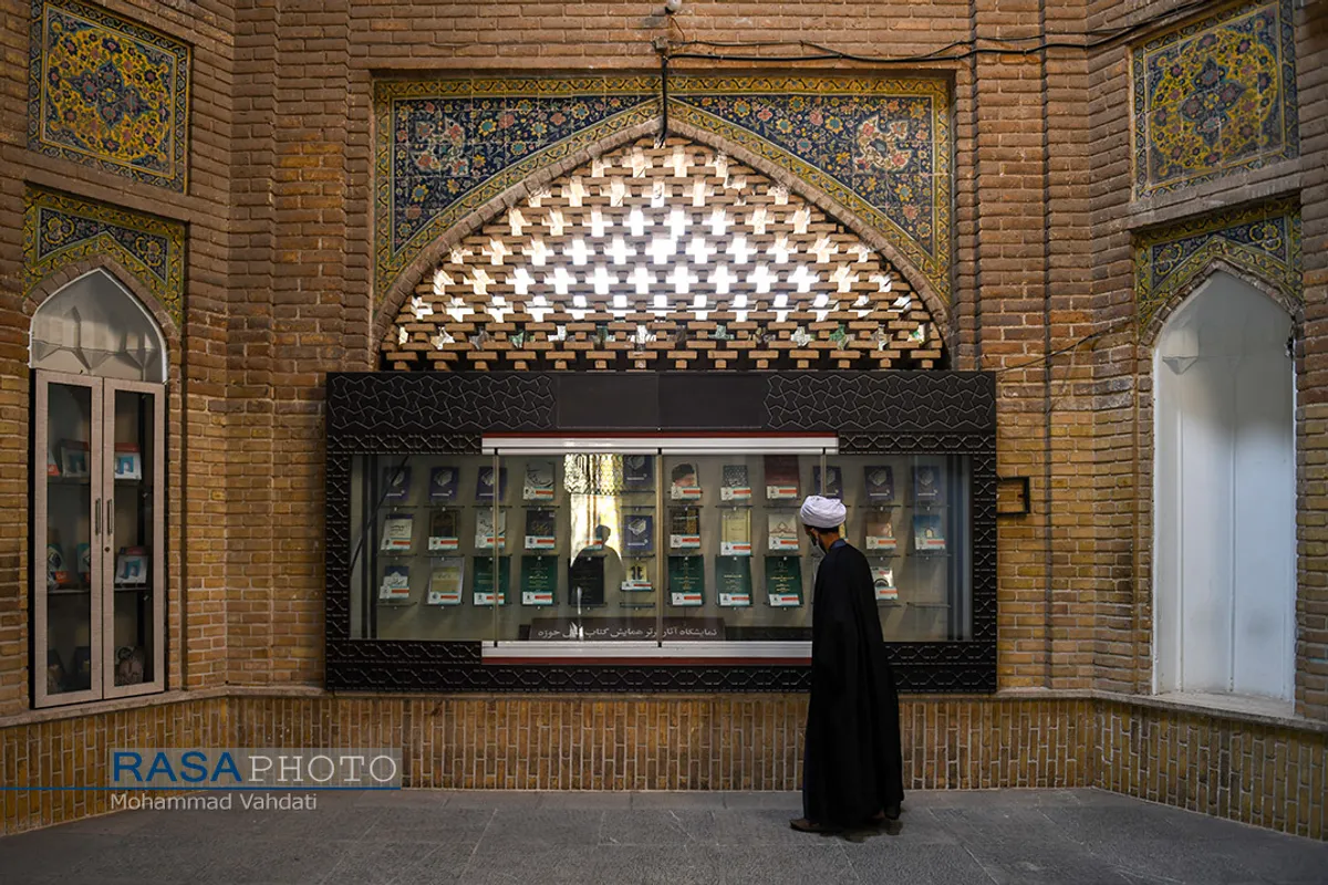 حال هوای مدرسه فیضیه در اولین روز آغاز سال تحصیلی حوزه