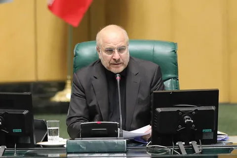 سنگینی کار‌ها و آزردگی ناسپاسان نتوانست کوه استقامت آیت‌الله رئیسی را بشکند
