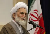 مساجد باید پیشاهنگ همه حرکات در جامعه باشند