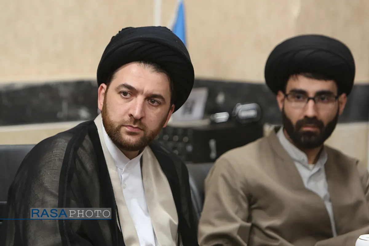 نشست علمی تبلیغ در اندیشه مقام معظم رهبری