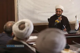 نشست تحلیل و بررسی &laquo;پیام رهبر معظم انقلاب به همایش ملی صدمین سال بازتأسیس حوزه علمیه&raquo;