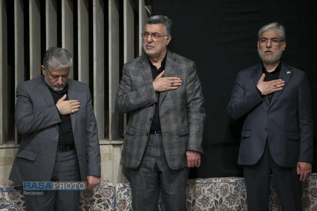 عزاداری هیئتهای دانشجویی به مناسبت اربعین حسینی در حسینیه امام خمینی (ره)