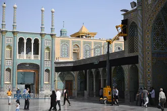 سیاه پوش ضریح و صحن&zwnj;های حرم کریمه اهلبیت (ع) در آستانه محرم