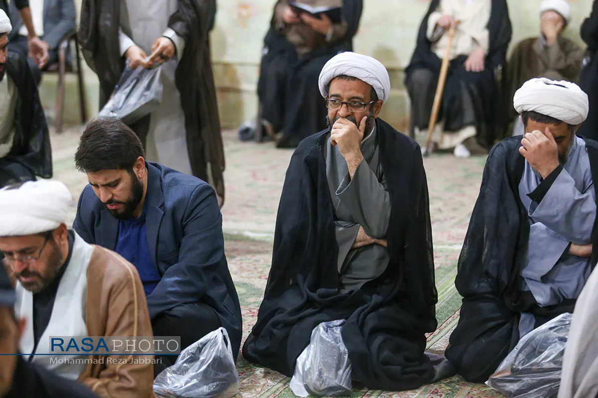 مراسم تشییع آیت الله دریاباری&lrm;&lrm;