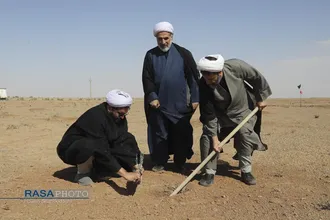 غرس ۶۵۰۰ نهال به یاد رهبر شهید انقلاب و شهدای جنگ تحمیلی سوم