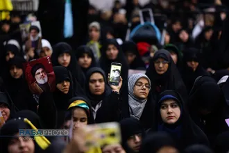 گرامیداشت فرماندهان شهید حزب&zwnj;الله در حرم بانوی کرامت