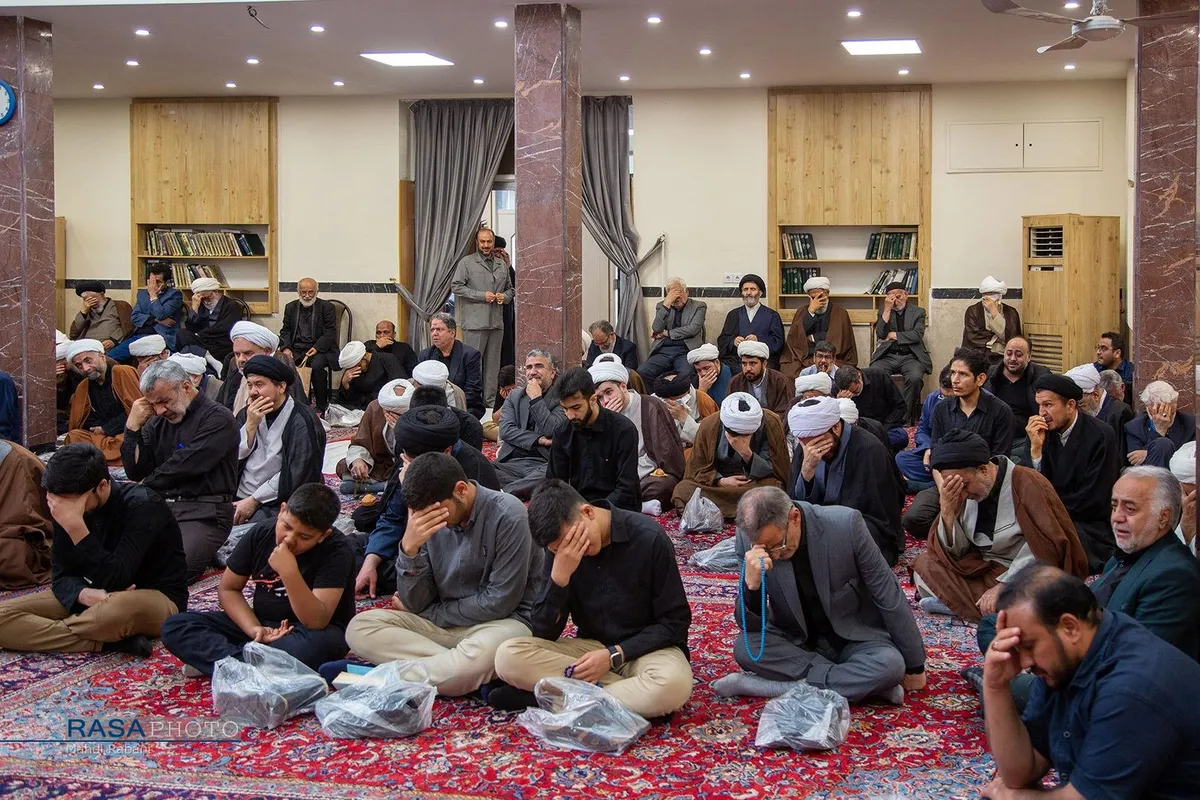 عزاداری روز شهادت حضرت امام صادق (ع) در بیت حضرت آیت الله مکارم شیرازی
