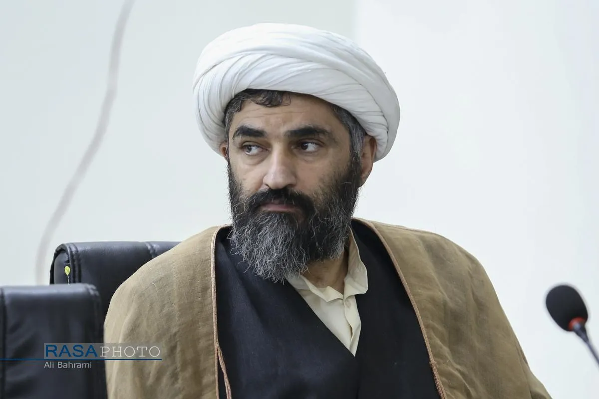 نشست علمی واکاوی الگوی پیشنهادی ارزیابی برنامه&zwnj;های تلویزیون در ترویج قرآن کریم