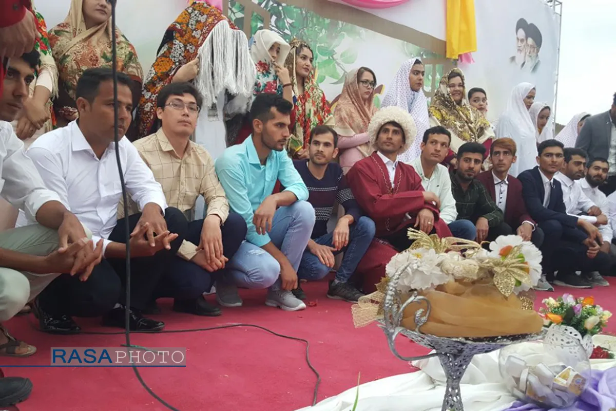 مراسم عقد در مناطق سیل زده استان گلستان با حضور روحانیون عاقد شیعه و اهل تسنن