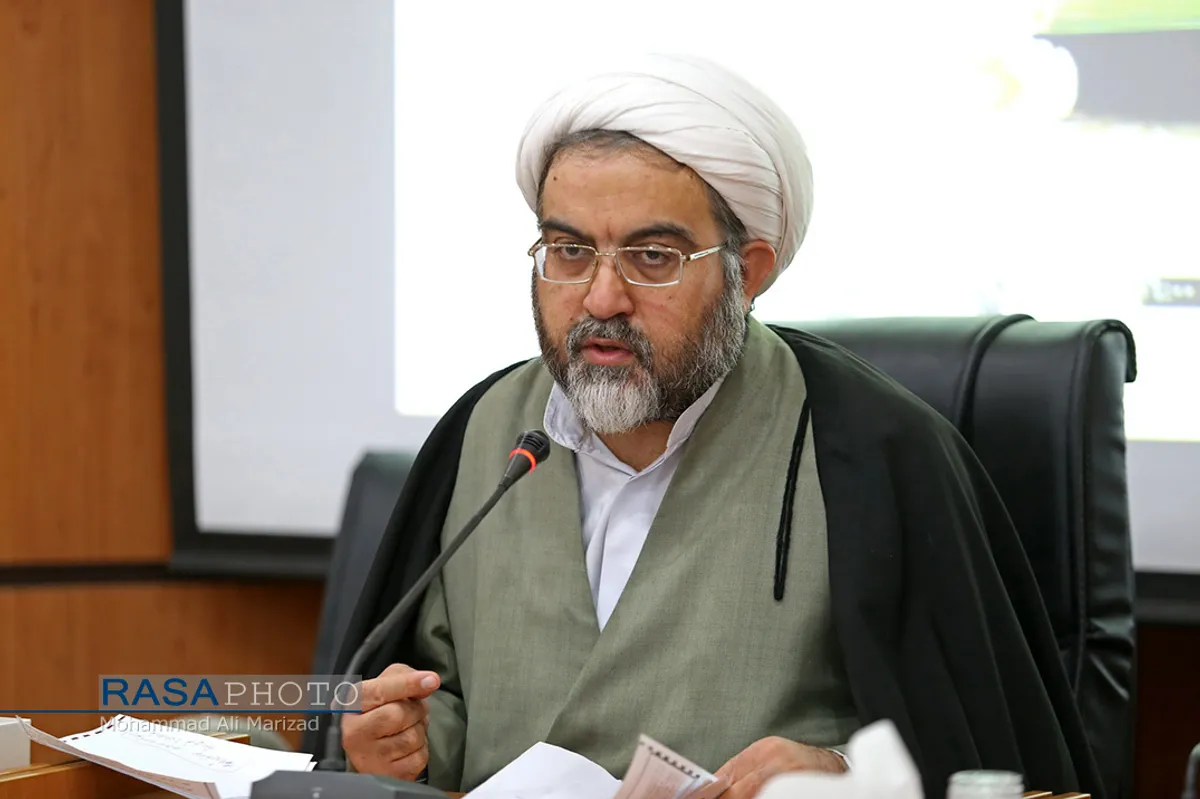 نشست نقد و بررسی نظریه تعبد در ادیان و مذاهب