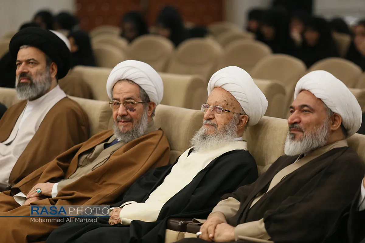 اختتامیه اولین همایش ملی کتاب سال بانوان