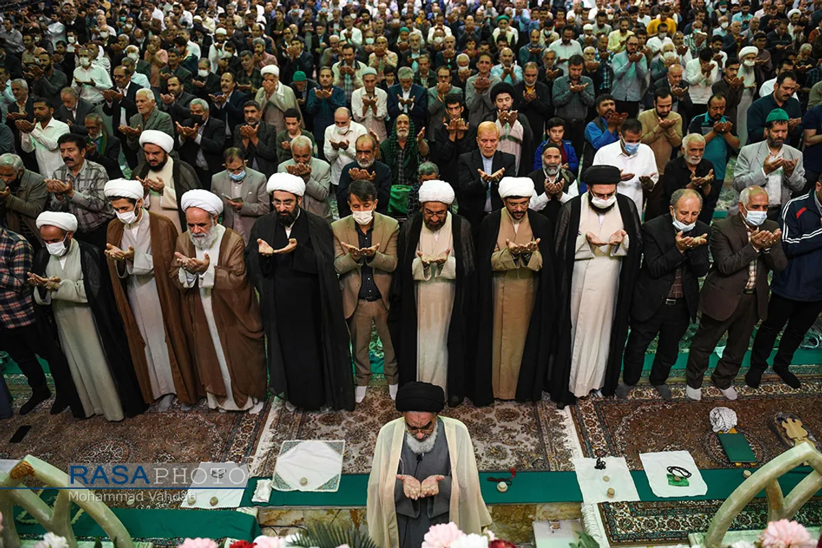 اقامه نماز عید سعید فطر در قم