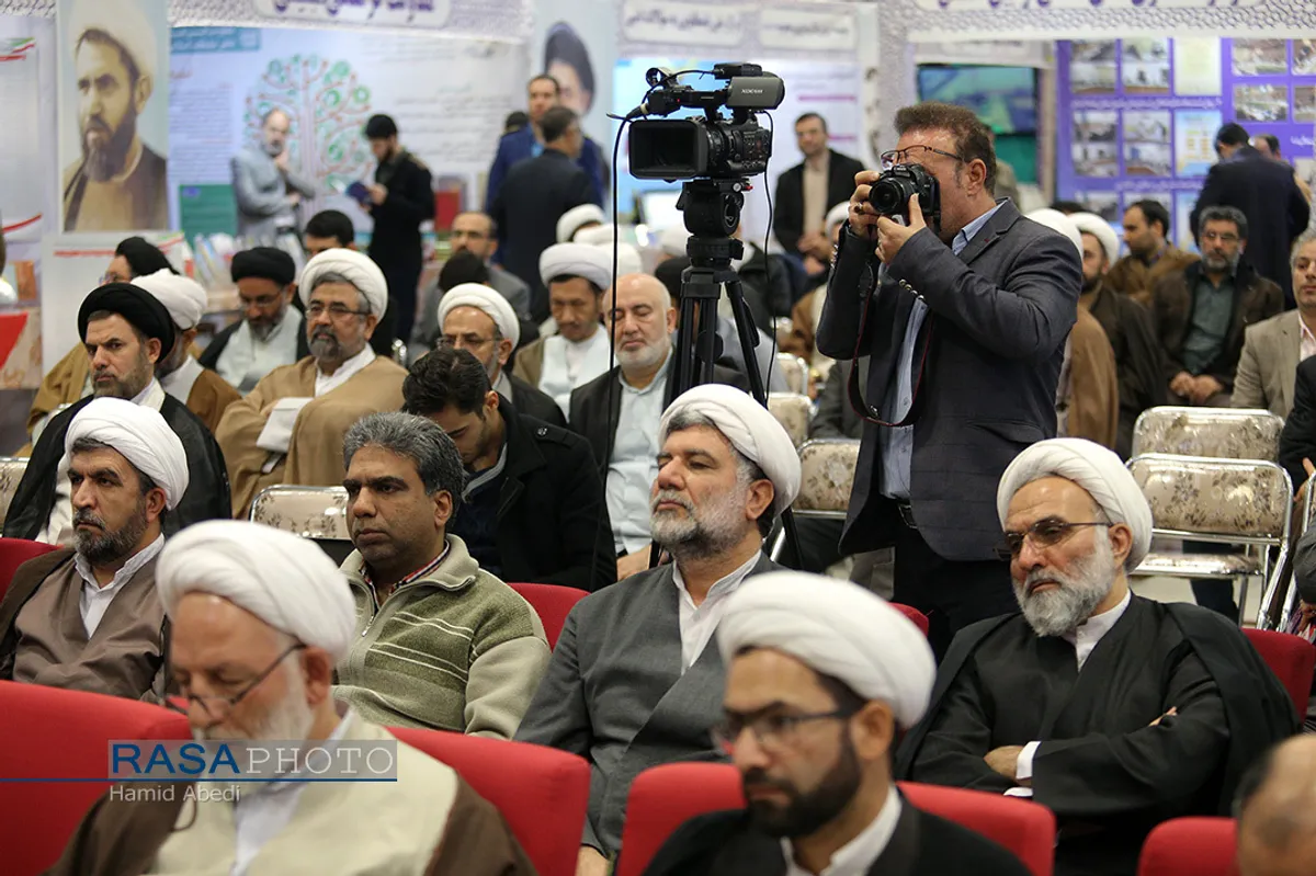 آیین تجلیل از برترین&zwnj;های عرصه پژوهش، پژوهشکده، گروه علمی و پژوهشگران برتر پژوهشگاه علوم و فرهنگ اسلامی
