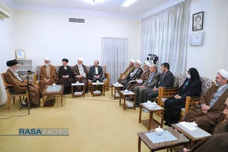 دیدار اعضای هیئت علمی پنجمین کنگره جهانی حضرت امام رضا (علیه&zwnj;السلام) با رهبر انقلاب