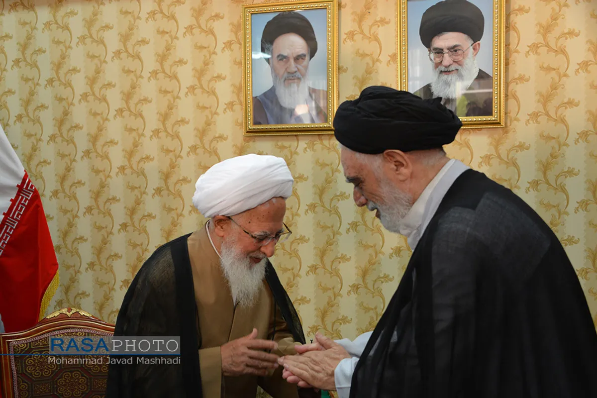 دیدار مدیر حوزه علمیه خراسان با آیت الله جوادی آملی&lrm;