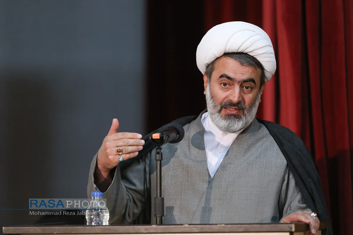اولین همایش مدیران گام دوم انقلاب اسلامی&lrm;&lrm;