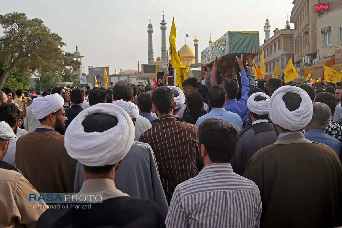تشییع پیکر مطهر دو شهید مدافع حرم در قم