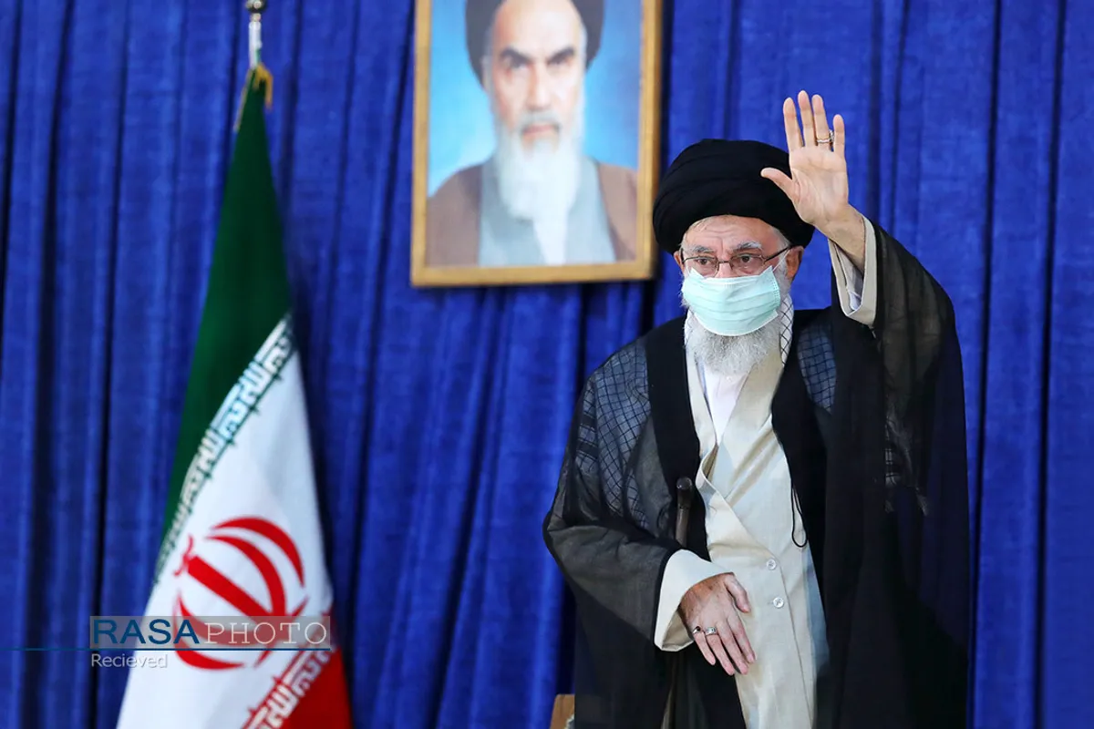 حضور و سخنرانی رهبر انقلاب در مراسم سی&zwnj;وسومین سالگرد رحلت امام خمینی (ره)