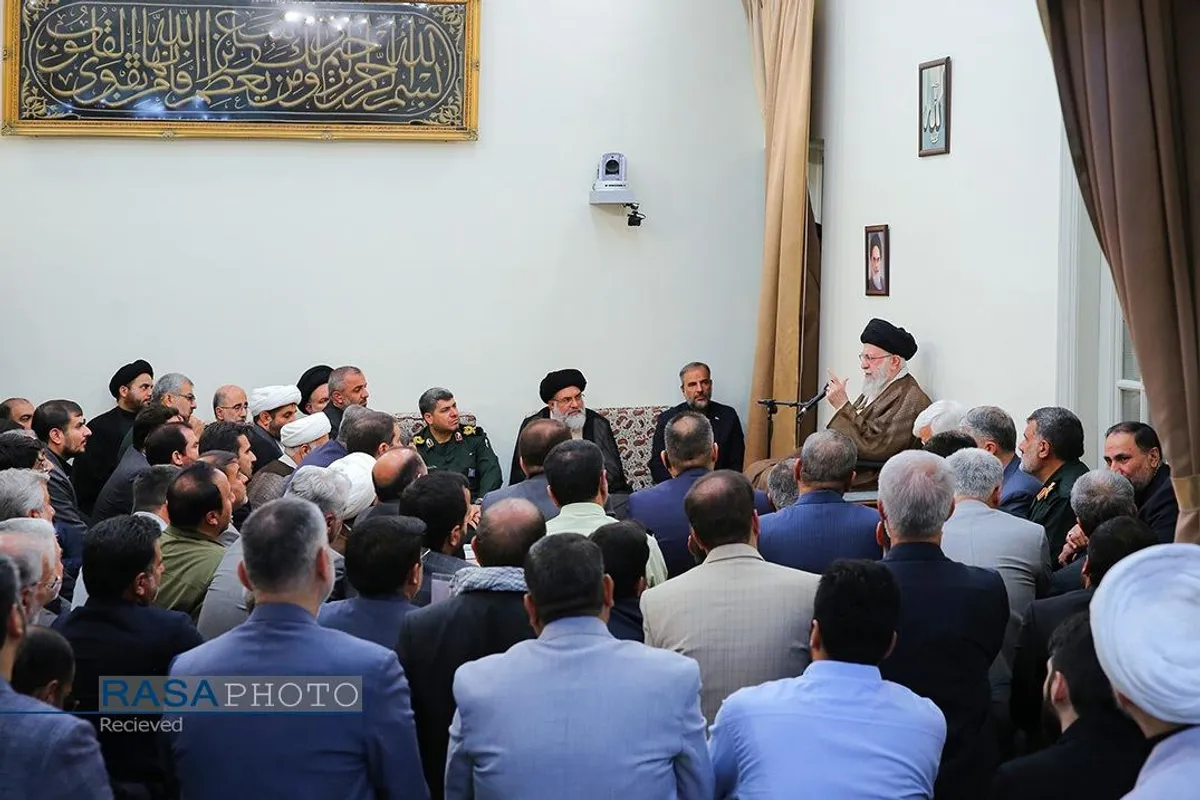 دیدار دست&zwnj;اندرکاران کنگره ملی شهدای استان کهگیلویه و بویر احمد با رهبر انقلاب
