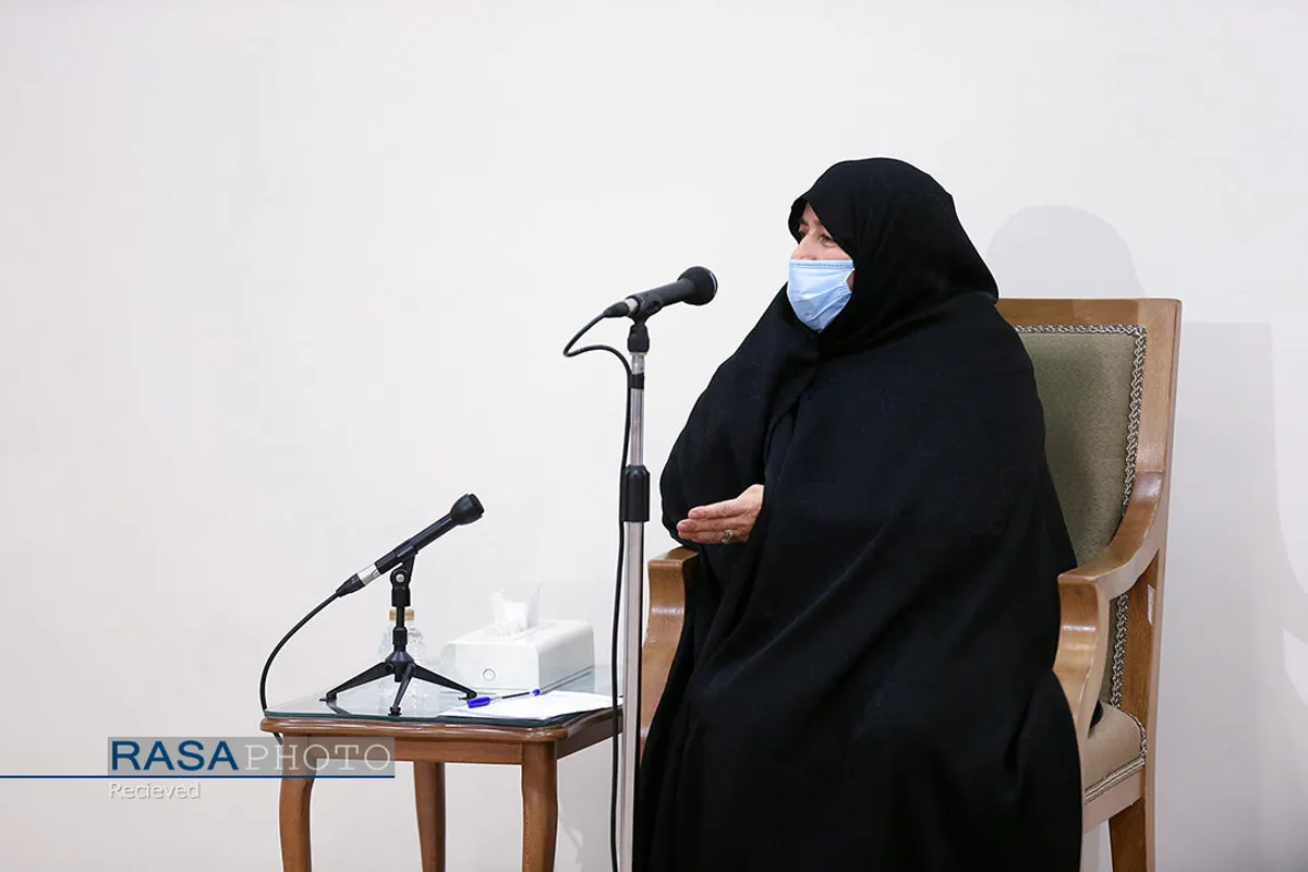 دیدار خانواده دانشمند هسته&zwnj;ای و دفاعی، شهید محسن فخری&zwnj;زاده با رهبر انقلاب