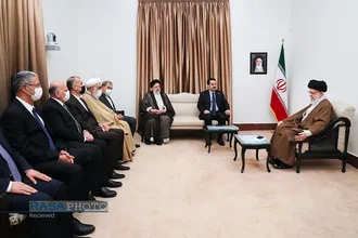 دیدار نخست&zwnj;وزیر عراق با مقام معظم رهبری