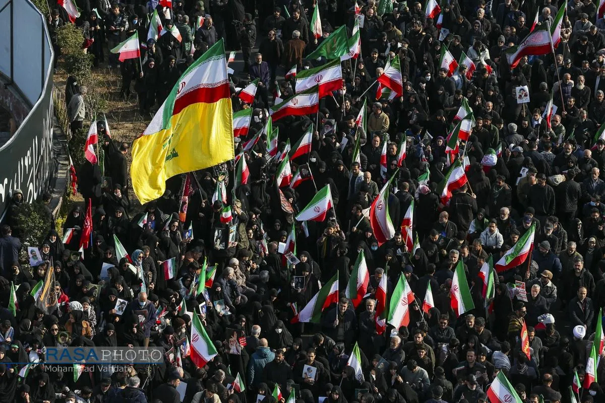 بیعت تاریخی مردم ولایتمدار تهران با سومین رهبر معظم انقلاب اسلامی