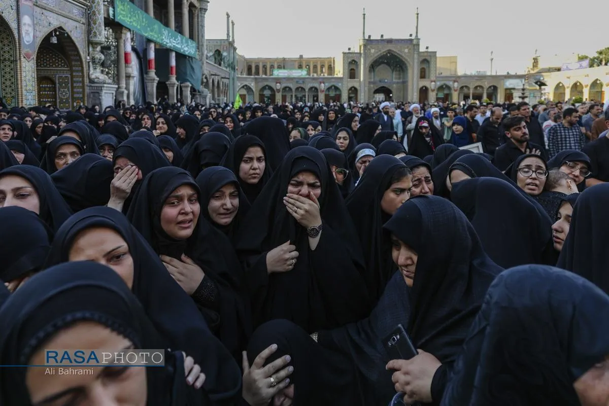 تشییع پیکر ۲ شهید جنگ تحمیلی سوم در قم