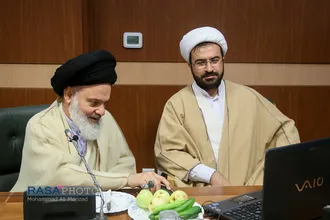 مراسم رونمایی از قالب جدید پایگاه اینترنتی مرکز تحقیقات علمی حکومت اسلامی دبیر خانه خبرگان رهبری