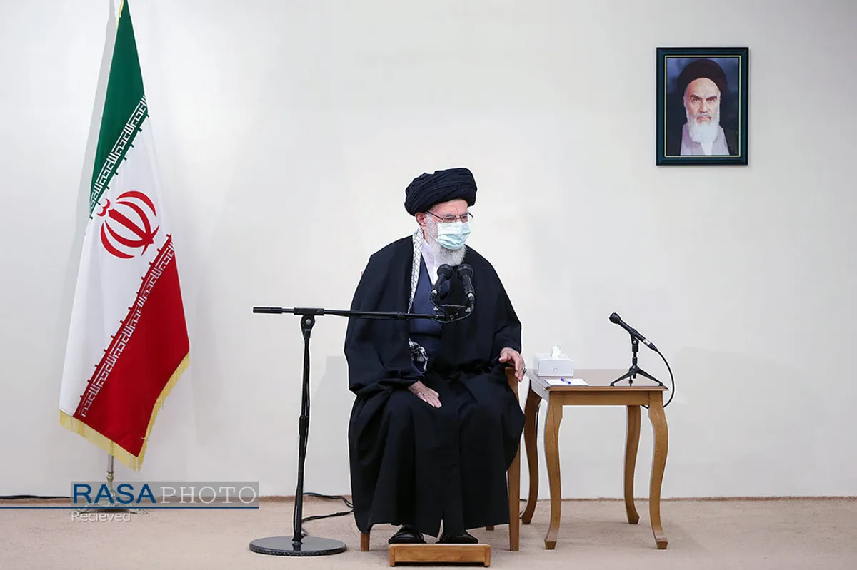 دیدار خانواده دانشمند هسته&zwnj;ای و دفاعی، شهید محسن فخری&zwnj;زاده با رهبر انقلاب
