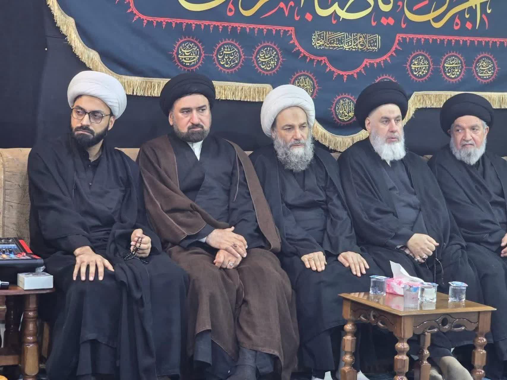 دیدار‌ آیت الله اعرافی با جمعی از اساتید حوزه علمیه نجف اشرف + عکس