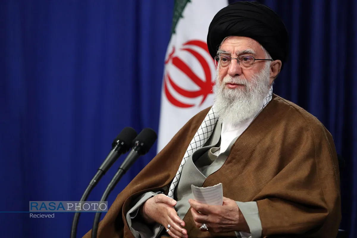 حضور رهبر معظم انقلاب در ارتباط تصویری با جلسه ستاد ملی مبارزه با کرونا