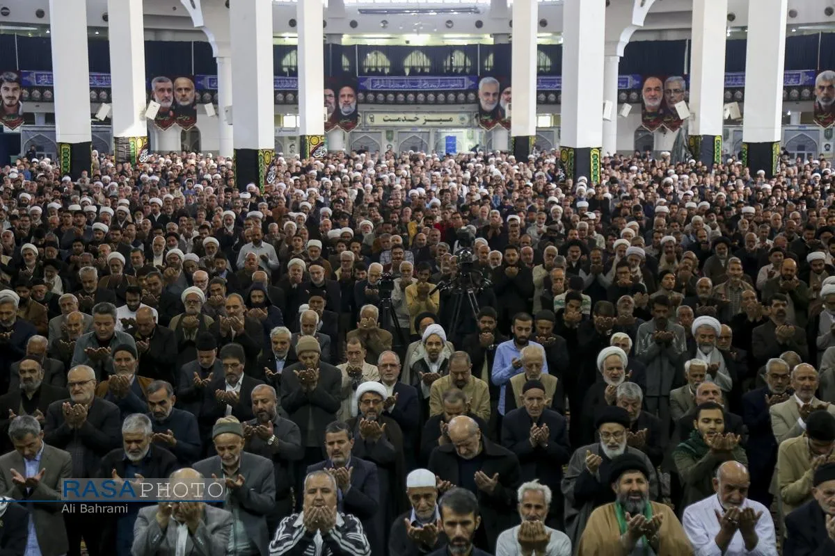 اقامه نماز باران در قم