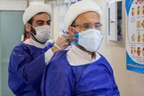 Hujjat al-Islam Qorandoust describes the activities of the counsellors of the Jihadi ‎Companions Association in Ahvaz Hospitals