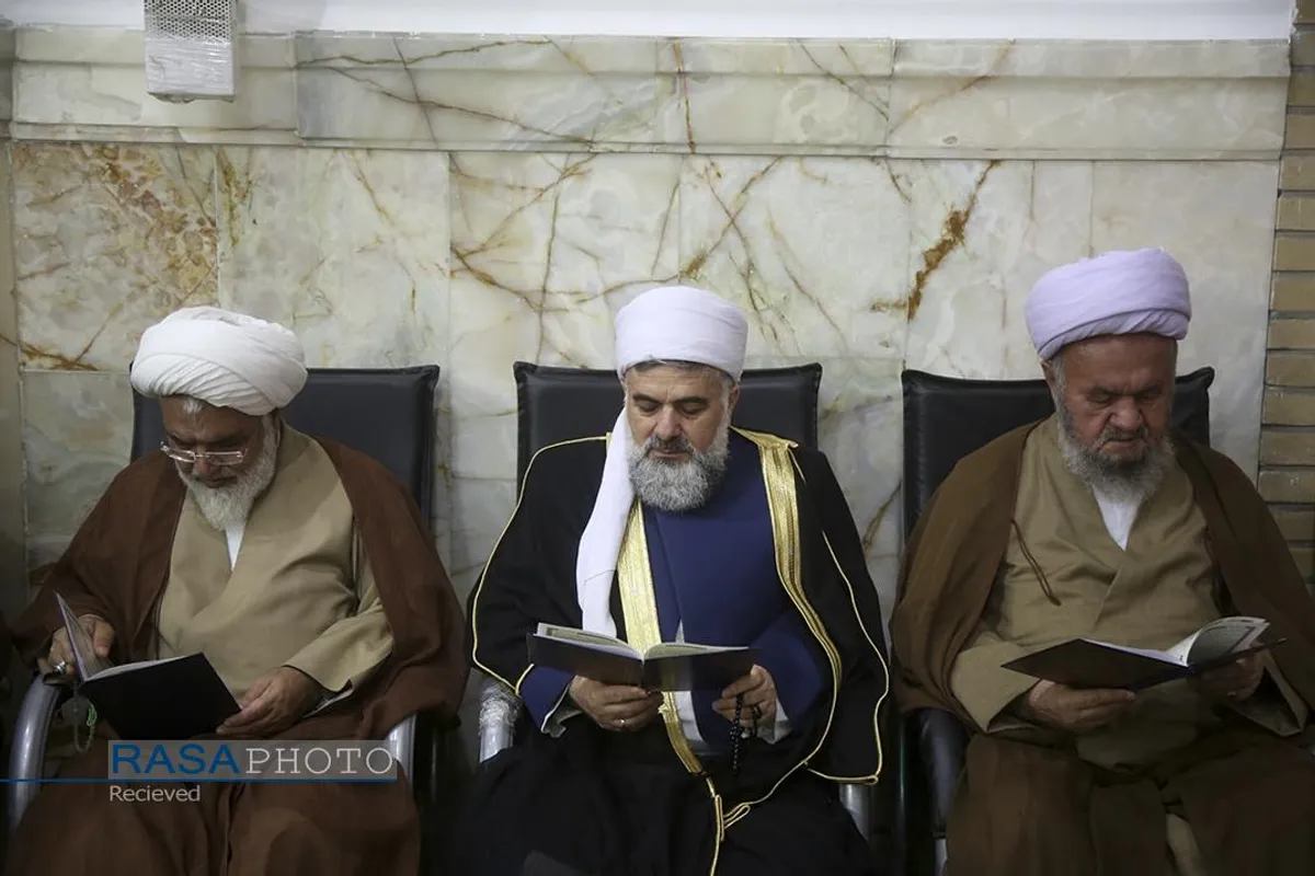 مراسم یادبود جان&zwnj;باختگان حادثه بندر شهید رجایی